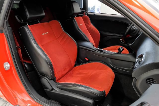 Used 2018 Dodge Challenger SRT Hellcat RWD image 40