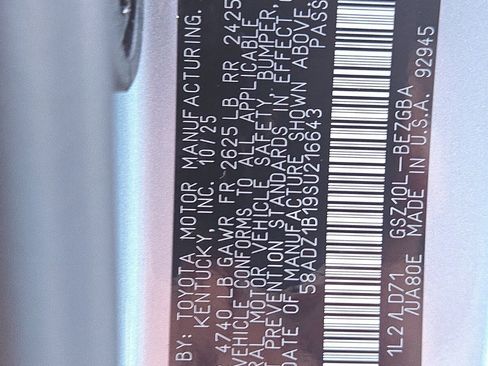 New 2025 Lexus ES 350 w/ Premium Package image 13