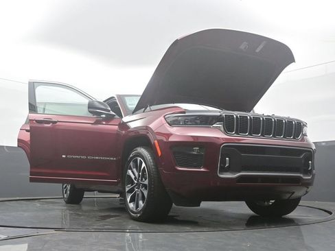 Used 2023 Jeep Grand Cherokee L Overland AWD/4WD image 60
