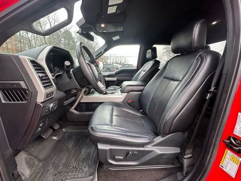 Used 2019 Ford F150 Lariat image 26