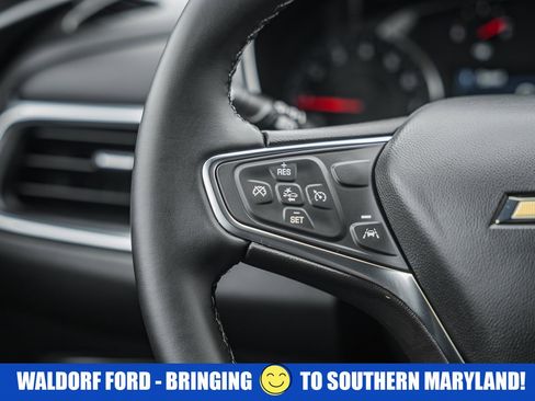 Used 2024 Chevrolet Equinox LT image 30