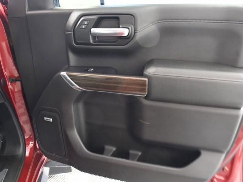 Used 2020 Chevrolet Silverado 1500 RST AWD/4WD image 18