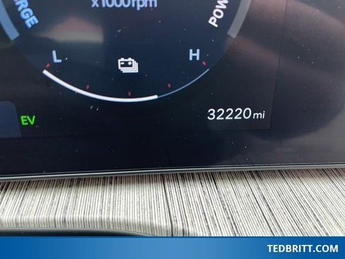 Used 2024 Hyundai Santa Fe Calligraphy image 31