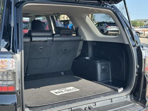 Used 2019 Toyota 4Runner Limited RWD image 31