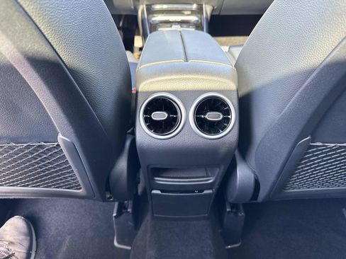 Used 2025 Mercedes-Benz GLA 250 GLA 250 image 13