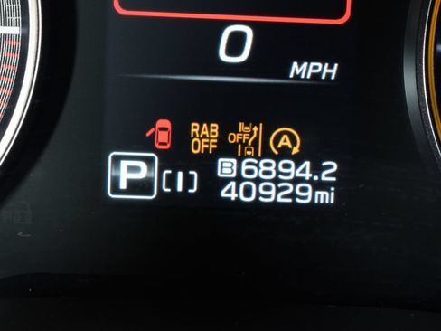 Used 2024 Subaru Crosstrek 2.5i Wilderness AWD/4WD image 21