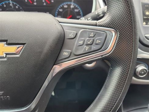 Used 2019 Chevrolet Equinox LS w/ LS Convenience Package FWD image 30