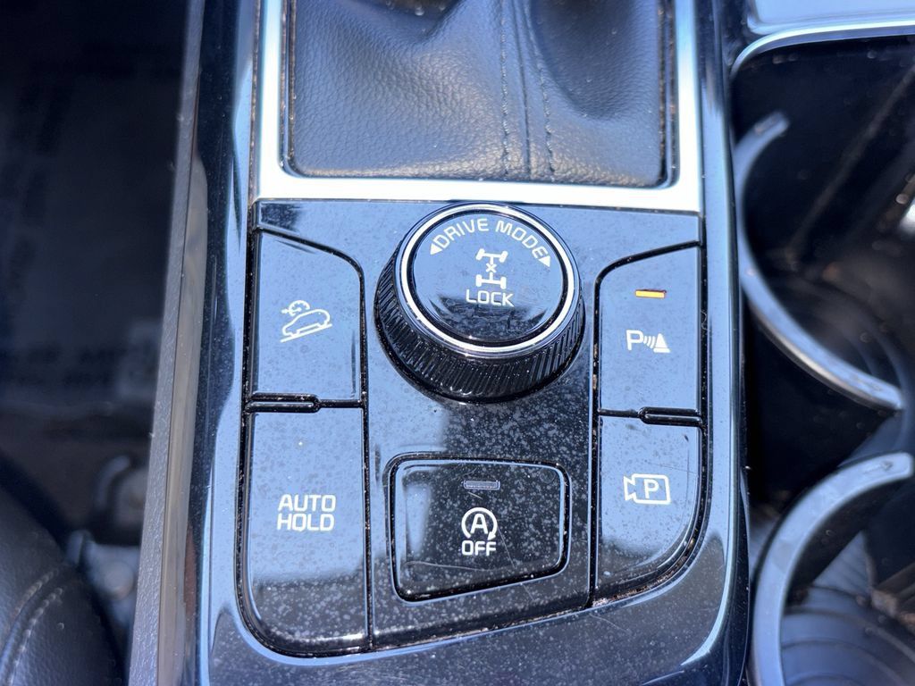 Used 2023 Kia Sportage EX AWD/4WD image 9