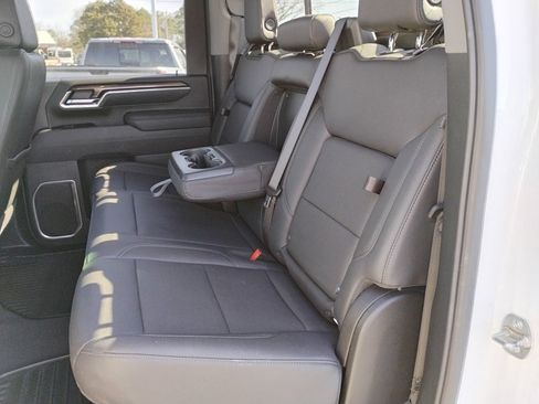 Used 2025 Chevrolet Silverado 2500 LT w/ Trail Boss Package image 19