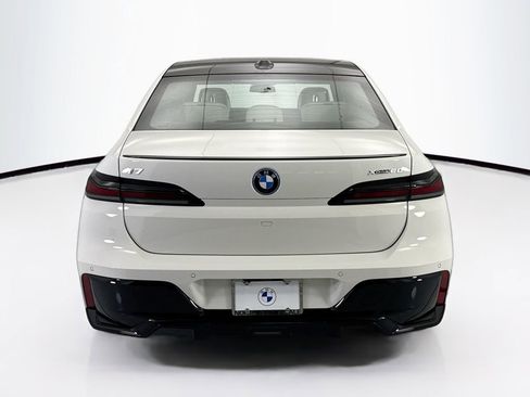New 2026 BMW i7 xDrive60 AWD/4WD image 6