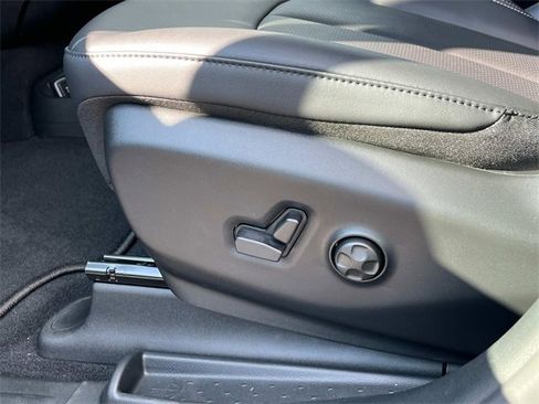 New 2026 Chrysler Pacifica Select image 22