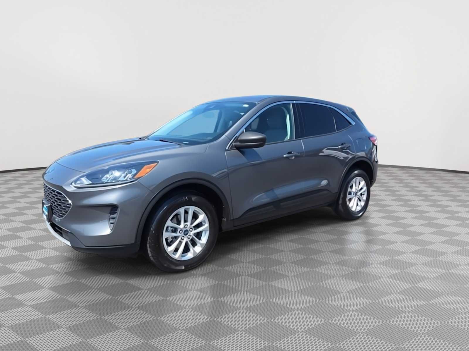 Used 2022 Ford Escape SE w/ Convenience Package AWD/4WD image 4