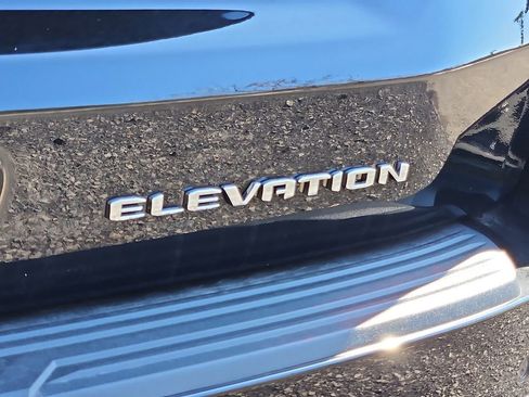 New 2026 GMC Yukon Elevation w/ Elevation Premium Package AWD/4WD image 18
