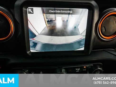 Used 2020 Jeep Gladiator Mojave AWD/4WD image 32
