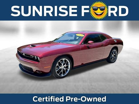 Used 2023 Dodge Challenger GT RWD image 1