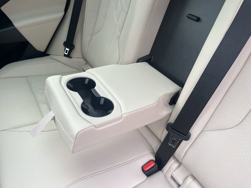 Used 2026 BMW X3 xDrive30 w/ Premium Package image 33