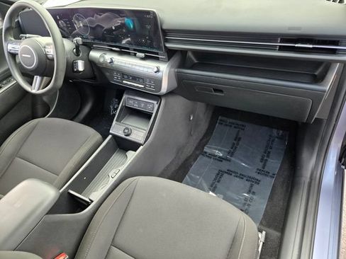 Used 2024 Hyundai Kona SE FWD image 23