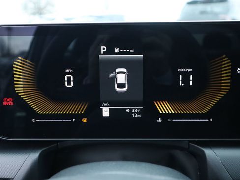 New 2025 Kia K4 LXS image 33