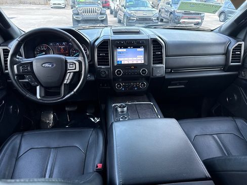 Used 2019 Ford Expedition Limited w/ Equipment Group 301A AWD/4WD image 6
