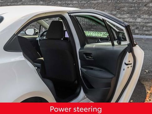 Used 2025 Toyota Corolla LE FWD image 19