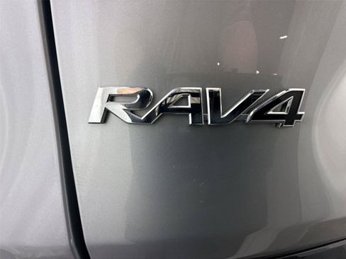 Used 2024 Toyota RAV4 XSE w/ Weather Package AWD/4WD image 19