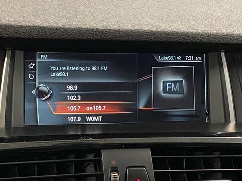 Used 2017 BMW X3 sDrive28i image 17