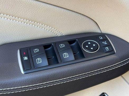 Used 2015 Mercedes-Benz ML 350 4MATIC image 13