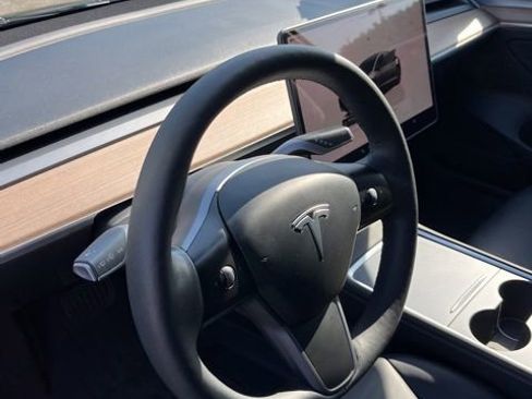 Used 2023 Tesla Model 3 Standard Range RWD image 13