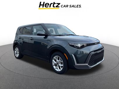 Used 2025 Kia Soul LX w/ LX Technology Package