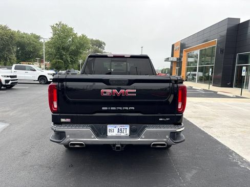Used 2021 GMC Sierra 1500 SLT w/ SLT Premium Plus Package AWD/4WD image 4
