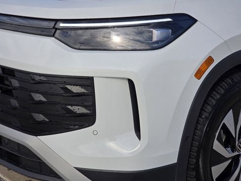 New 2026 Volkswagen Tiguan S image 6