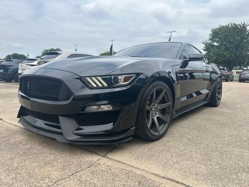 Used 2017 Ford Mustang Shelby GT350 w/ Electronics Package RWD image 5
