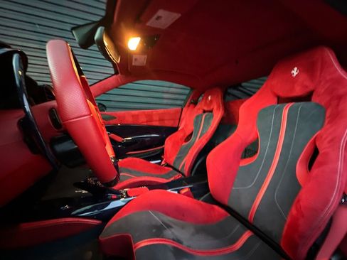 Used 2019 Ferrari 488 Pista Coupe image 5