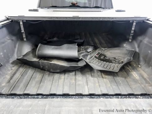 Used 2016 GMC Sierra 1500 4x4 Double Cab image 20