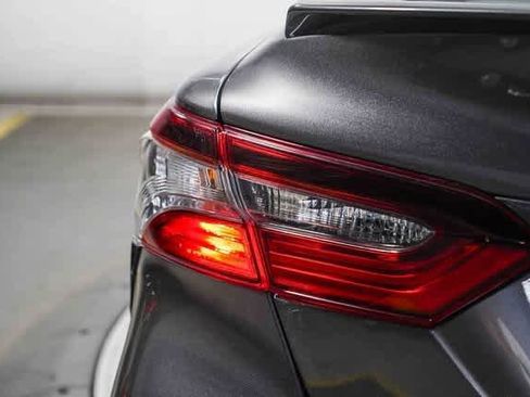 Certified 2022 Toyota Camry SE image 13