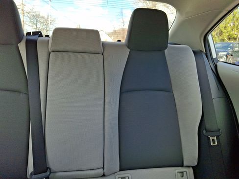 Used 2021 Toyota Corolla LE image 20