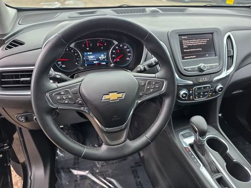 Used 2023 Chevrolet Equinox LT w/ Driver Convenience Package AWD/4WD image 19