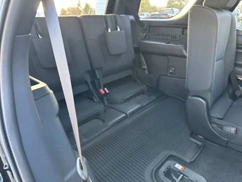 Certified 2025 Toyota 4Runner SR5 image 16