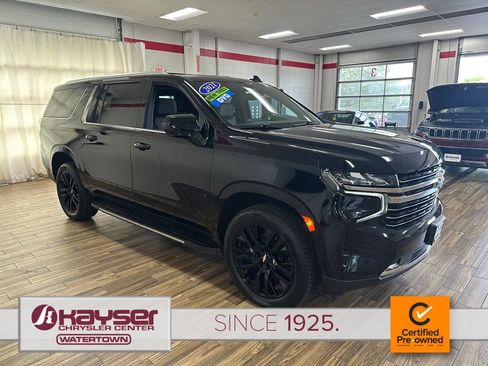 Used 2021 Chevrolet Suburban LT w/ Rear Media and Nav Package AWD/4WD image 6