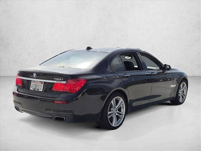 Used 2012 BMW 750i RWD image 5