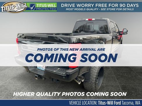 Used 2022 Ford F350 Platinum w/ FX4 Off-Road Package image 4