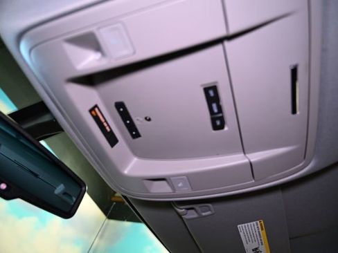 Used 2014 GMC Sierra 1500 SLT w/ All-Terrain Package image 38