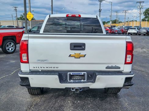 Used 2016 Chevrolet Silverado 1500 High Country w/ High Country Premium Package AWD/4WD image 5