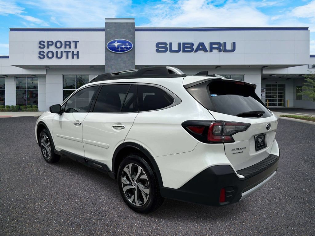 Used 2022 Subaru Outback Touring XT AWD/4WD image 6