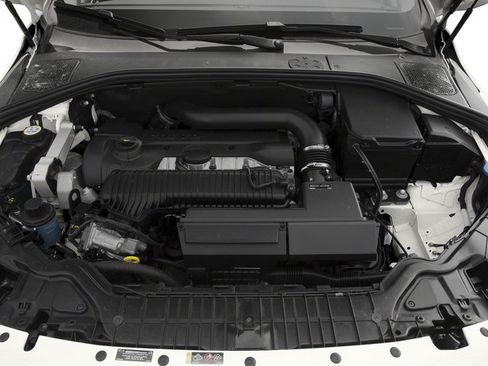 Used 2016 Volvo V60 T5 Cross Country AWD/4WD image 12