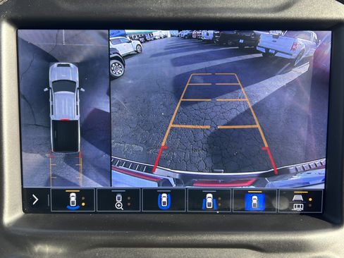 Used 2022 GMC Sierra 3500 Denali w/ Denali Ultimate Package image 14