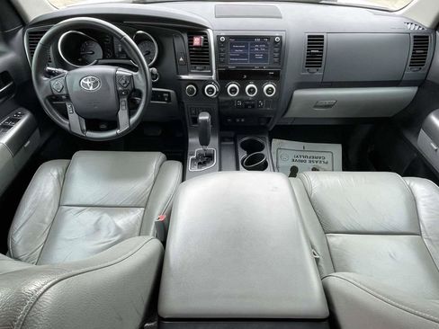 Used 2020 Toyota Sequoia SR5 w/ Premium Package image 11