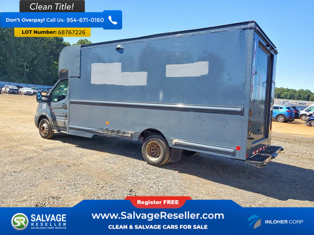 Used 2021 Ford Transit 350 DRW RWD image 3