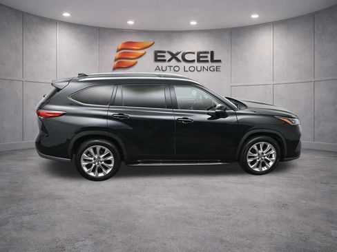 Used 2022 Toyota Highlander Limited image 48