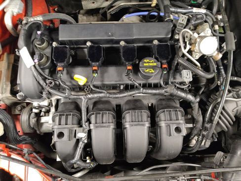 Used 2013 Ford Focus SE image 30